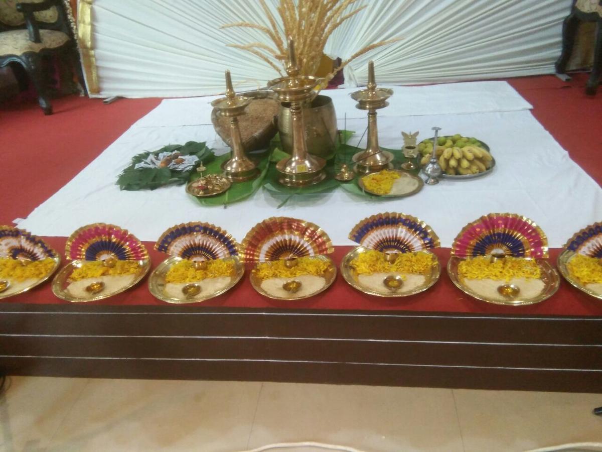 Lalitha Inn Guruvāyūr エクステリア 写真