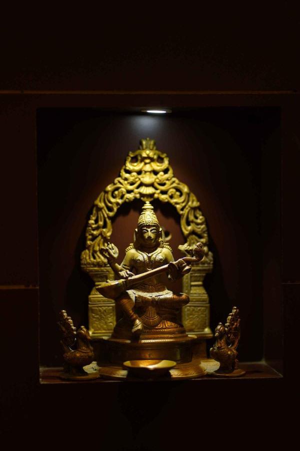 Lalitha Inn Guruvāyūr エクステリア 写真