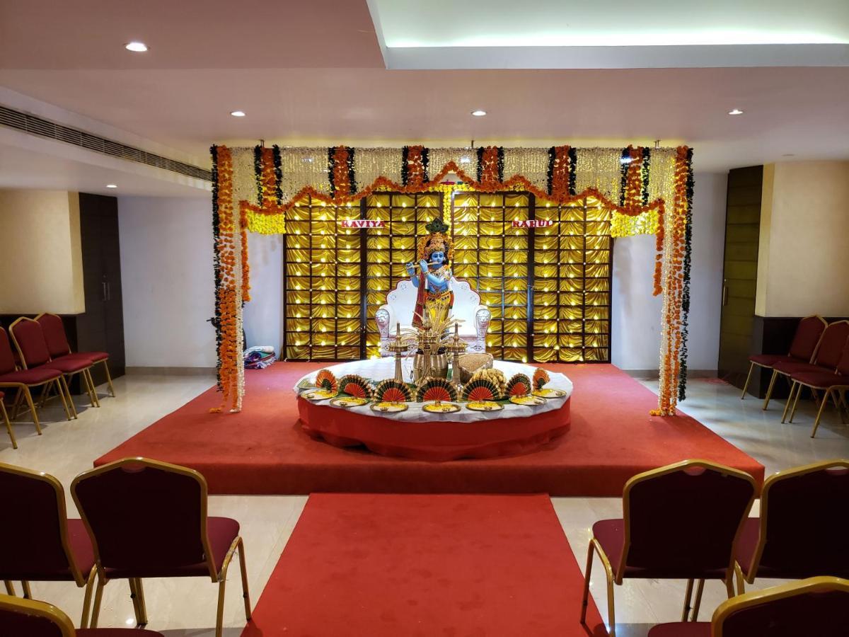 Lalitha Inn Guruvāyūr エクステリア 写真